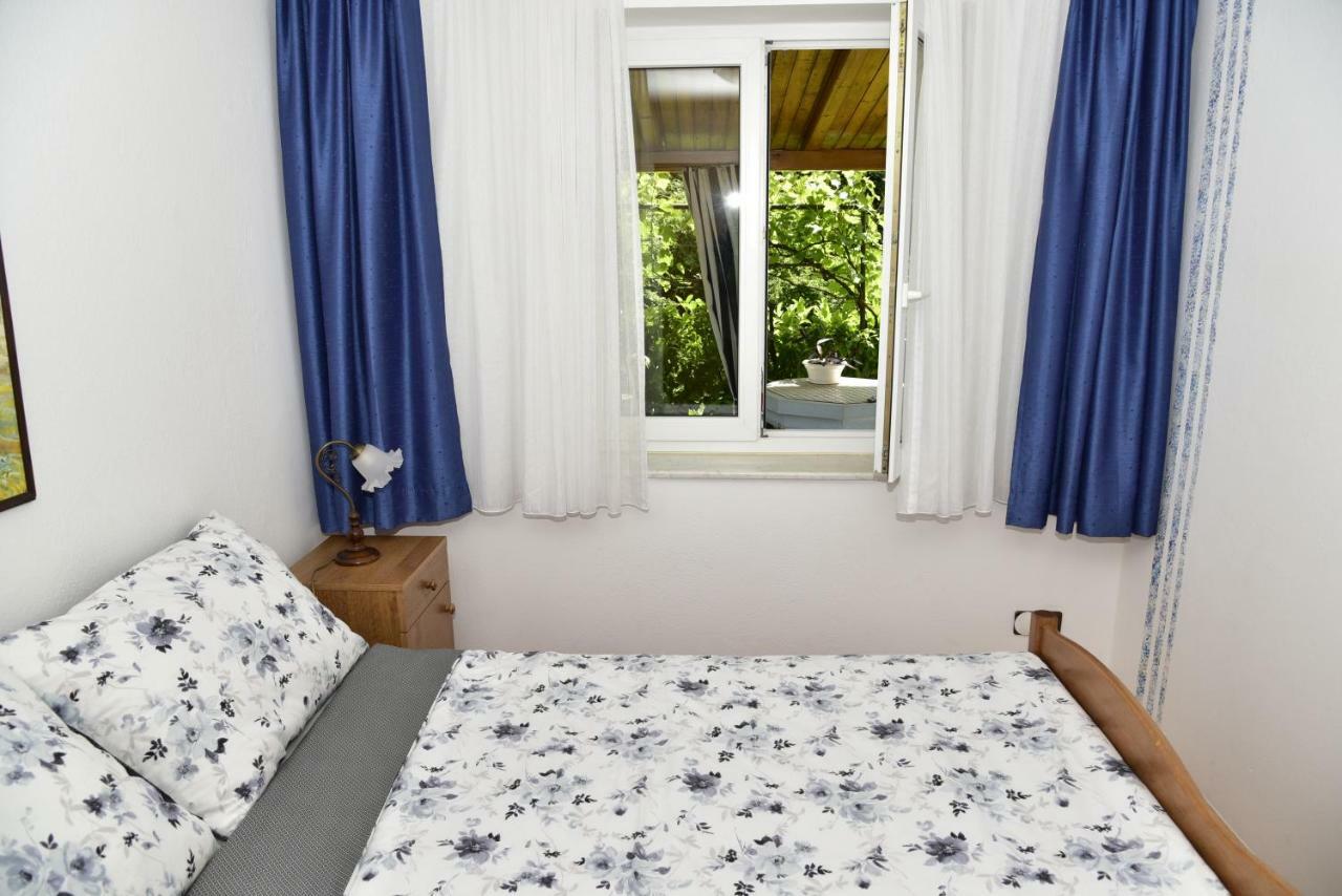 Apartment Blumen Oase Malinska Esterno foto