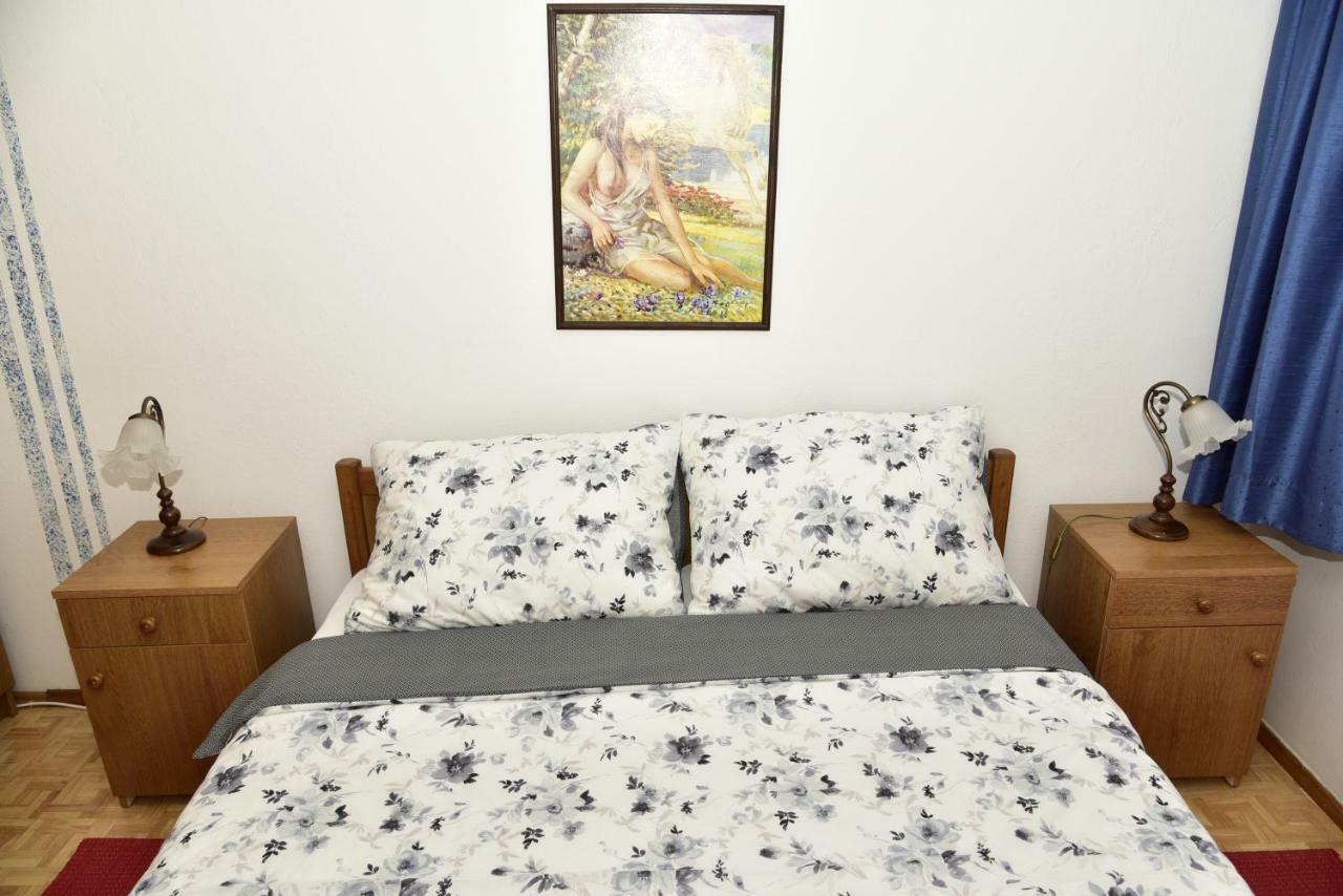 Apartment Blumen Oase Malinska Esterno foto